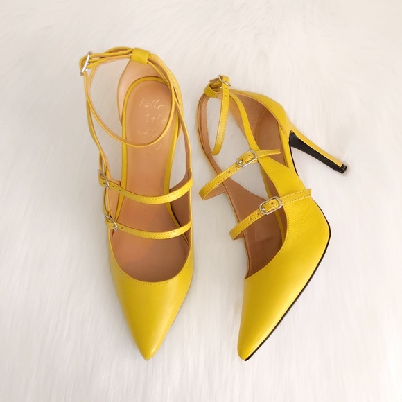 Banana Republic shoes - Picture 2 of 3